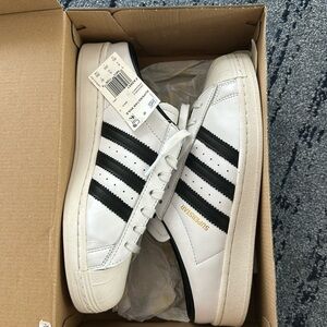 Adidas superstar mules. MENS size 8 1/2.